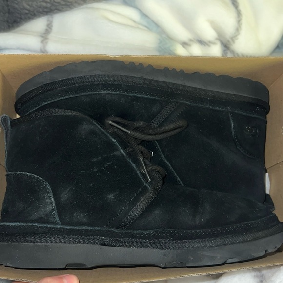 Black Ugg boots , size 5 - Picture 1 of 4